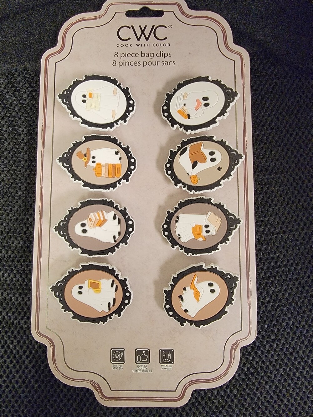 Halloween CWC Ghosts reading books bag chip clips